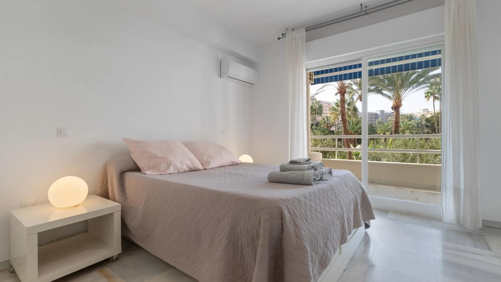 Apartamento Junto Al Mar Costa Lago Torremolinos 0*,  Spain