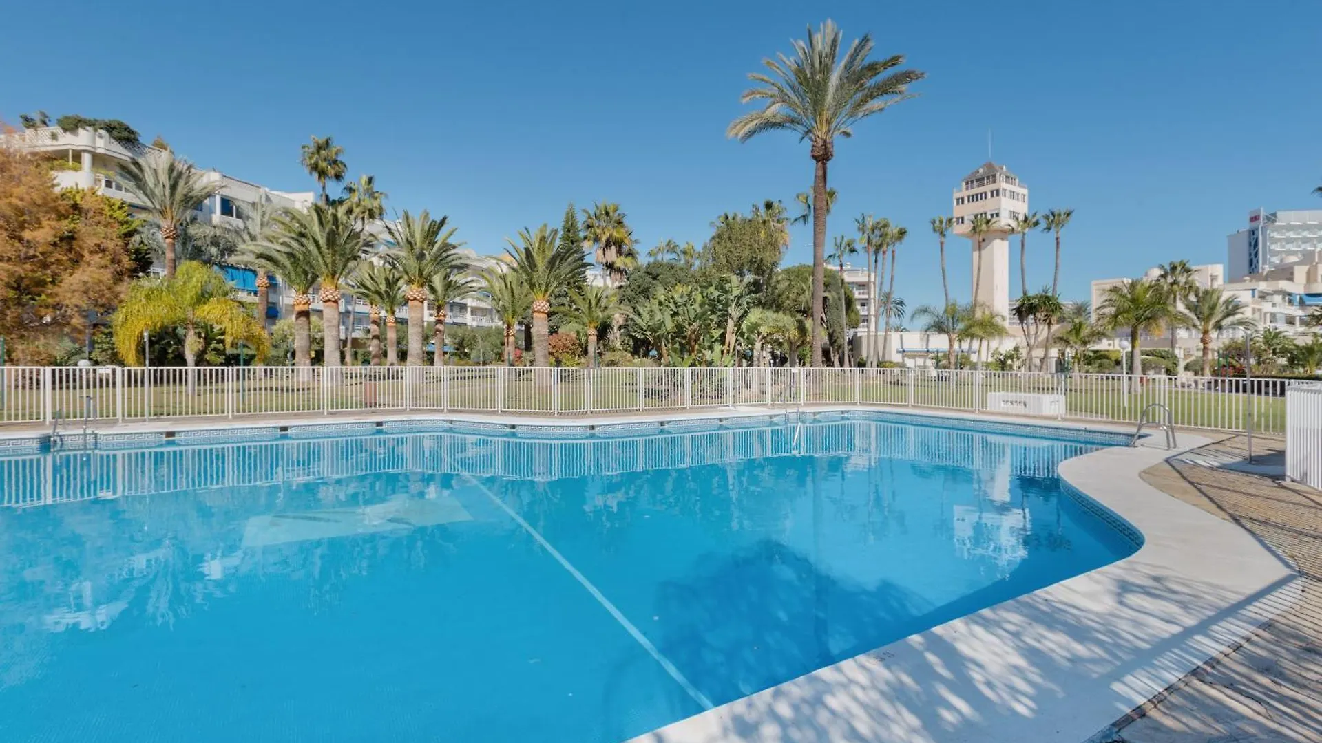Apartamento Junto Al Mar Costa Lago Torremolinos Apartment