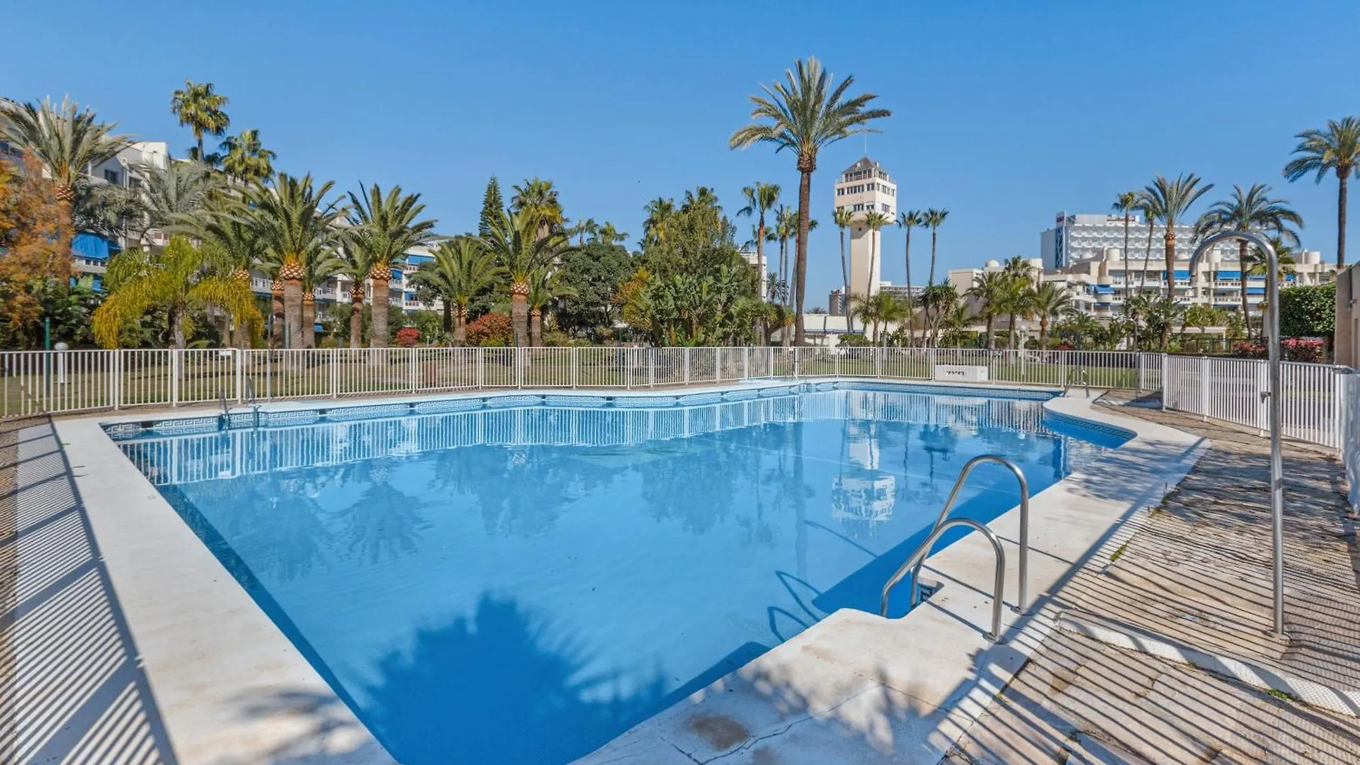 Apartamento Junto Al Mar Costa Lago Torremolinos